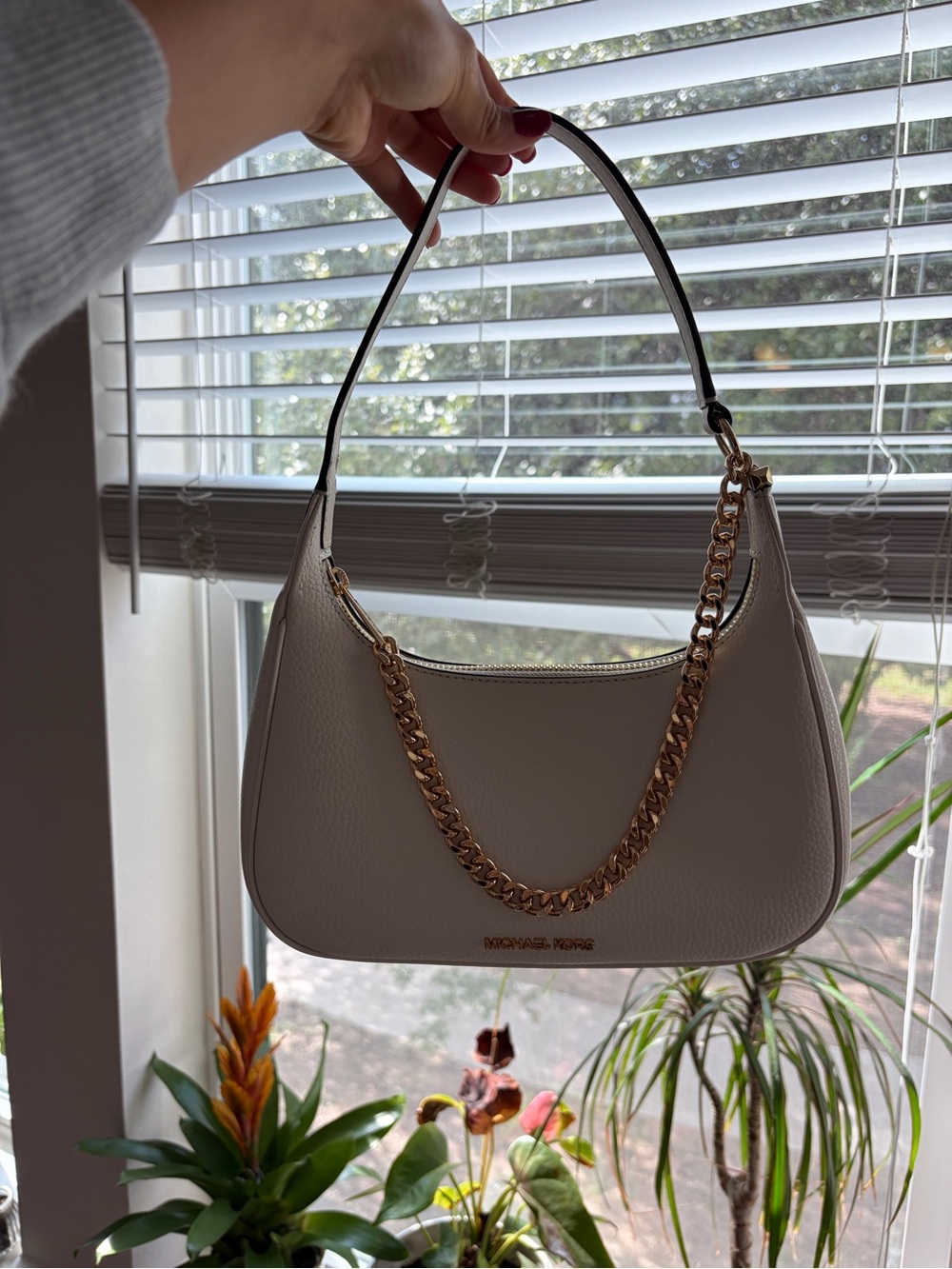 Michael Kors Cream Leather Shoulder Bag with Gold Chain